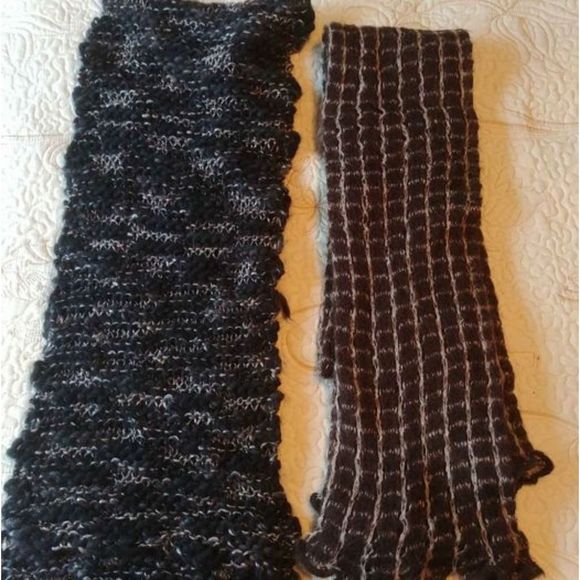 Bundle of scarfs and foulards - Picture 7 of 7